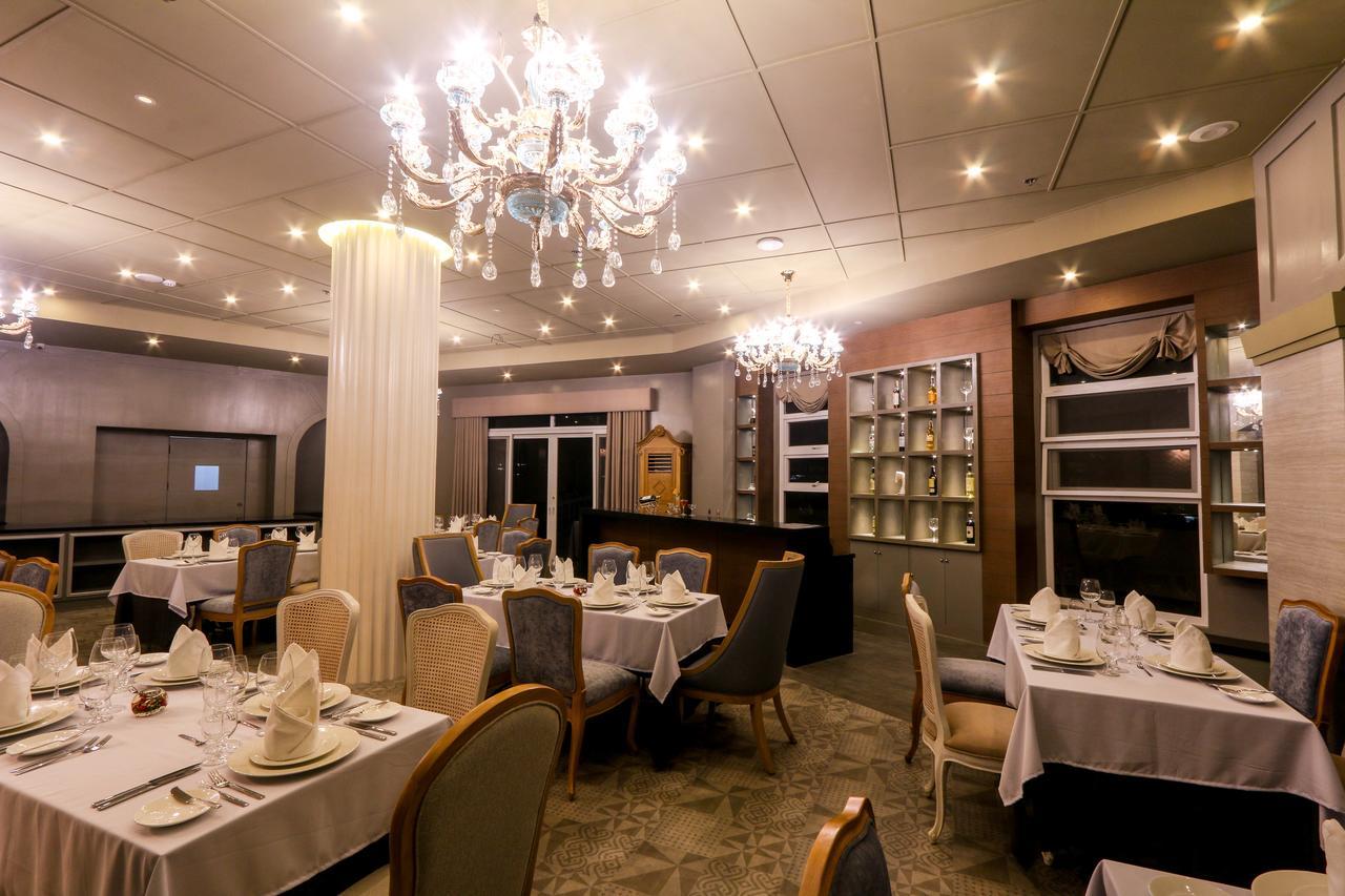Hotel Carlito Tagaytay Tagaytay City Extérieur photo